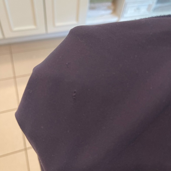 Lululemon workout pants - Size 6 - Picture 6 of 8